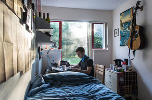 Creative Commons licensed image posted at Flickr by Asher Isbrucker